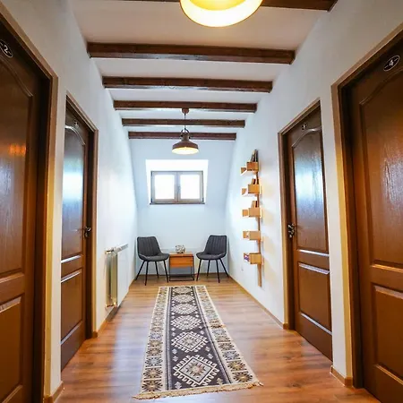 Casa Morosanului Guest house 3*