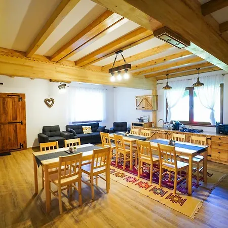 Casa Morosanului 3*