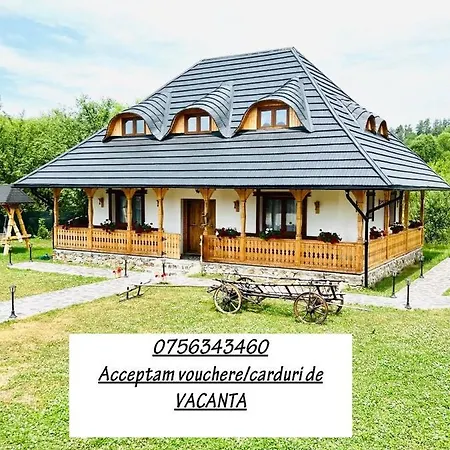 Casa Morosanului Guest house